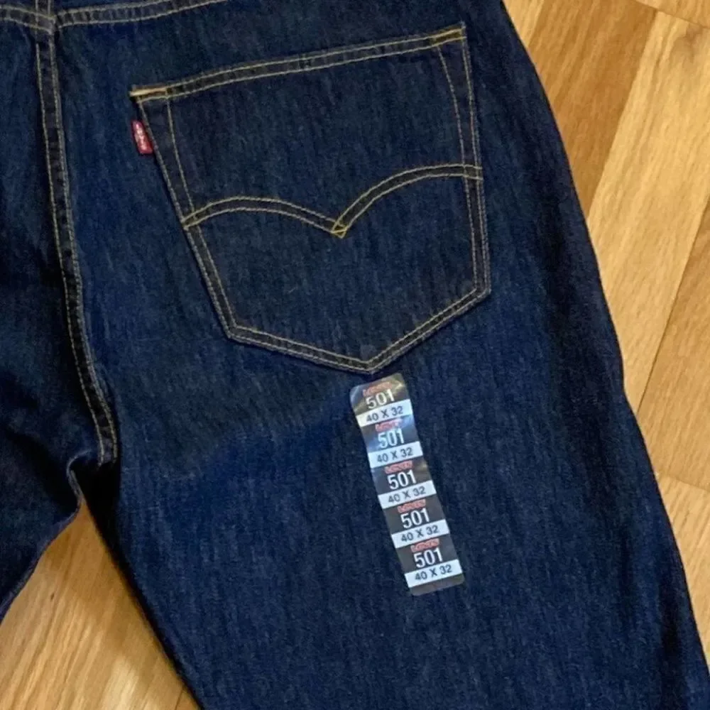 Levis 501 Button Fly Dark Wash Straight Leg Jeans 40x32 NWOT